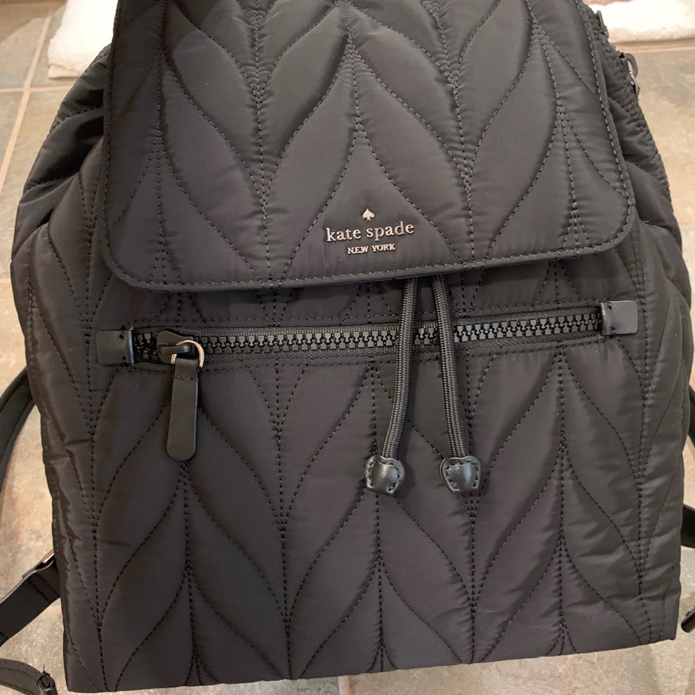 KATE SPADE ELLIE LARGE FLAP BACKPACK BLACK QUILTED - Picture 5 of 8